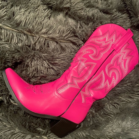 Shoes - New!! Never worn Pink cowboy boots for women fits size 6 (I’m a 6)
